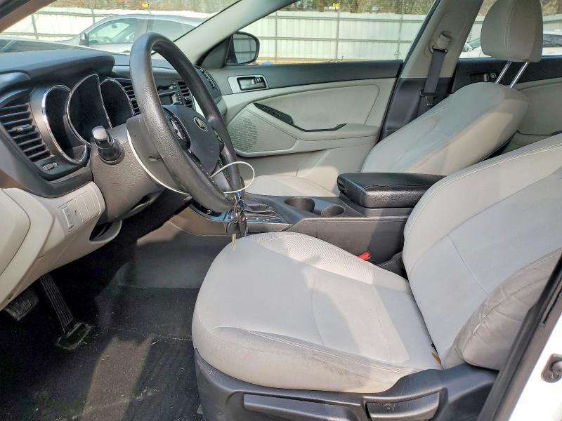 Photo 7 from auction – 2013 KIA OPTIMA with VIN 5XXGM4A75DG190050