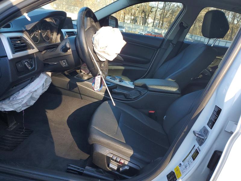 Photo 7 from auction – 2018 BMW 320 XI with VIN WBA8E5G58JNU47177
