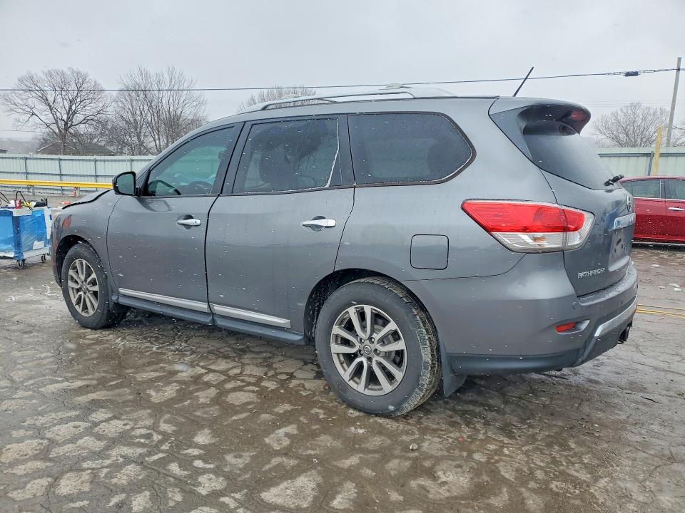 Photo 2 from auction – 2015 NISSAN PATHFINDER with VIN 5N1AR2MN9FC684559