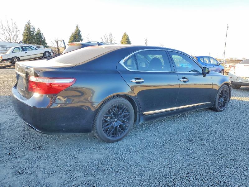 Photo 3 from auction – 2007 LEXUS LS 460L with VIN JTHGL46F175000240