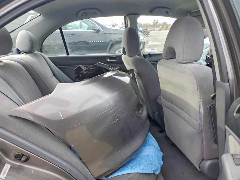 Photo 10 from auction – 2005 HONDA CIVIC LX with VIN 2HGES16695H627768