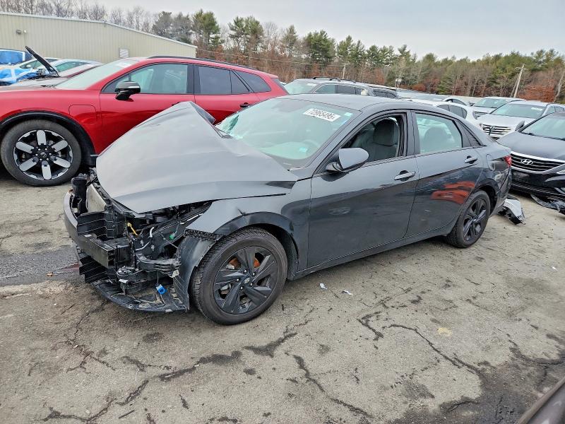 Photo 1 from auction – 2023 HYUNDAI ELANTRA with VIN 5NPLM4AG7PH112246