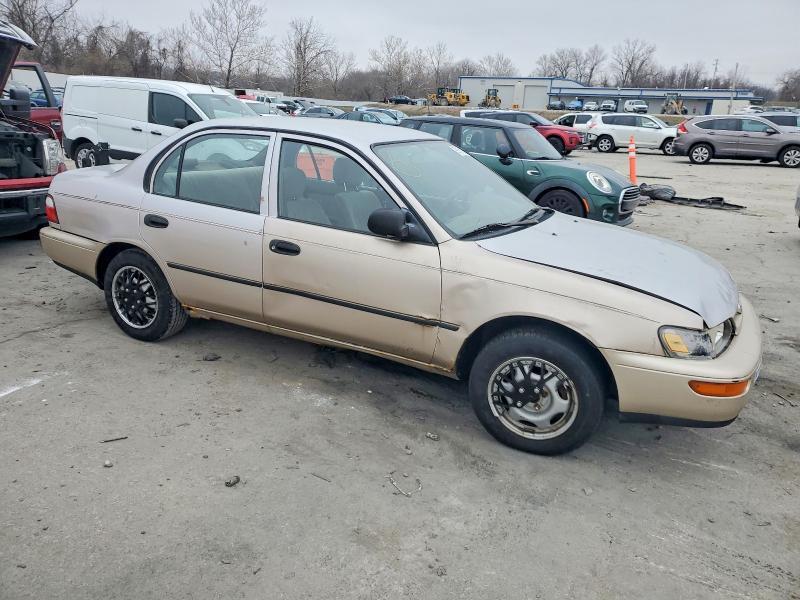 Photo 4 from auction – 1996 TOYOTA COROLLA with VIN 2T1BA02E5TC149674