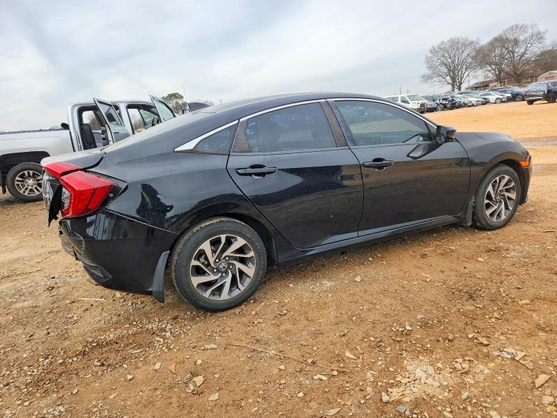 Photo 3 from auction – 2018 HONDA CIVIC EX with VIN 19XFC2F75JE025888