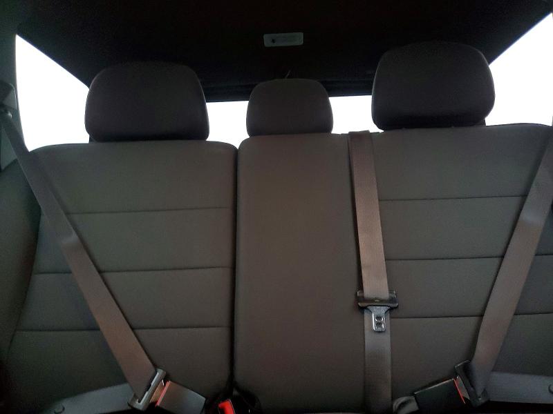 Photo 10 from auction – 2010 FORD ESCAPE XLT with VIN 1FMCU9DG6AKD36718