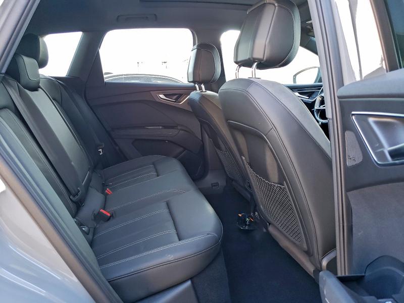 Photo 11 from auction – 2023 AUDI Q4 E-TRON with VIN WA1BCBFZ1PP004846