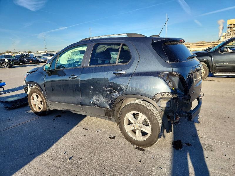 Photo 2 from auction – 2022 CHEVROLET TRAX 1LT with VIN KL7CJLSM1NB563871