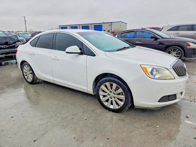 Photo 4 from auction – 2016 BUICK VERANO with VIN 1G4PP5SK7G4109916