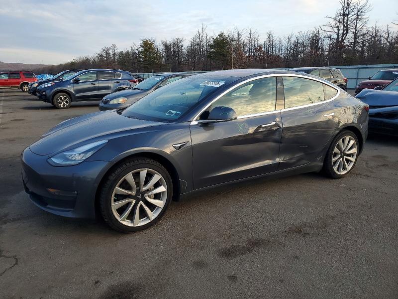 TESLA MODEL S 2018 with VIN 5YJ3E1EB5JF121186 - Photo from auction