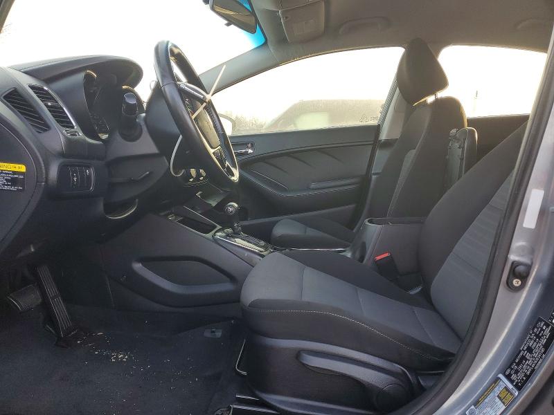 Photo 7 from auction – 2018 KIA FORTE LX with VIN 3KPFL4A76JE241185