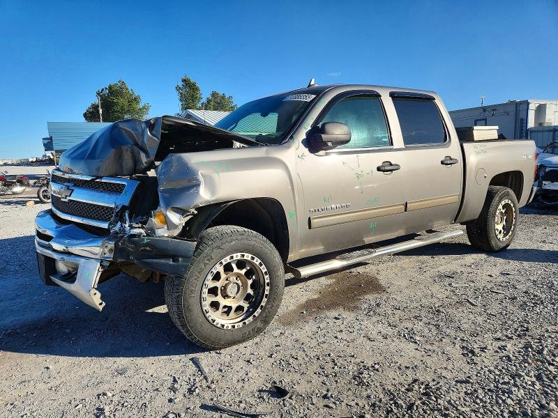 CHEVROLET SILVERADO 2013 with VIN 3GCPKSE73DG211852 - Photo from auction