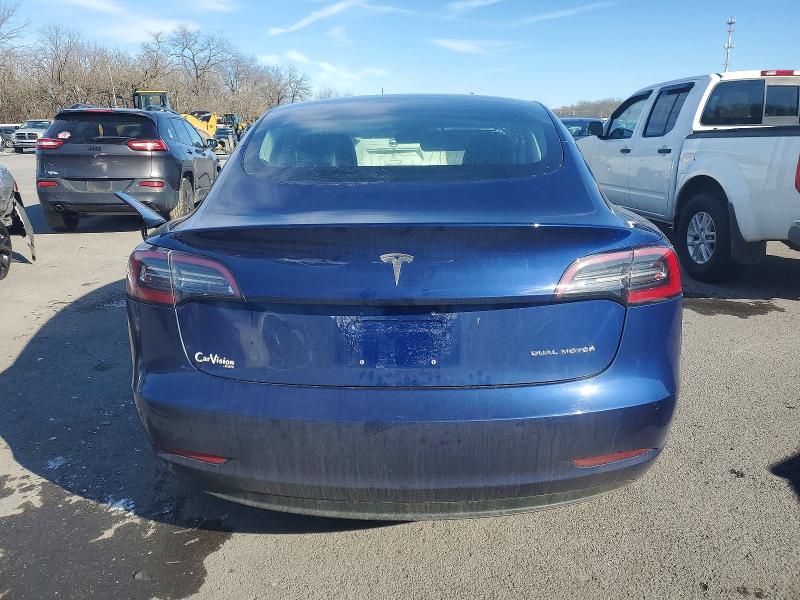 Photo 6 from auction – 2018 TESLA MODEL 3 with VIN 5YJ3E1EB8JF133879
