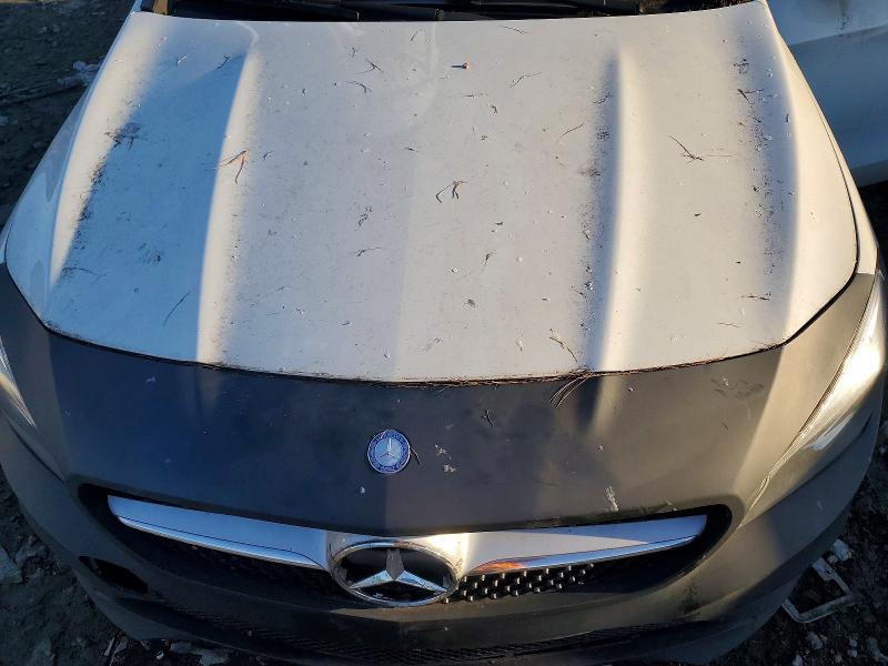 Photo 11 from auction – 2014 MERCEDES-BENZ CLA with VIN WDDSJ4EB2EN040605