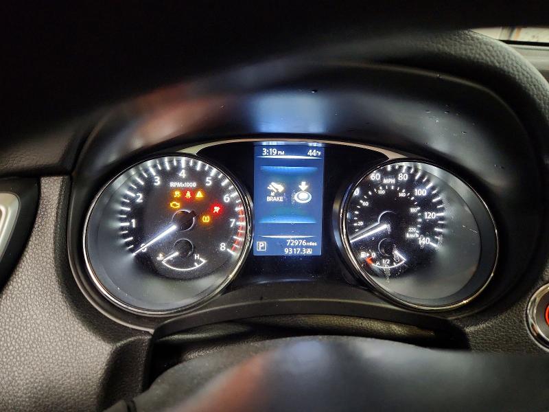 Photo 9 from auction – 2015 NISSAN ROGUE S with VIN 5N1AT2MT9FC755470