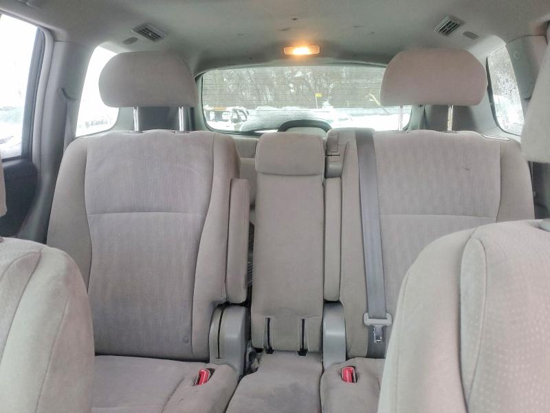 Photo 10 from auction – 2010 TOYOTA HIGHLANDER with VIN JTEBW3EH6A2047509