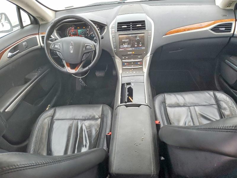 Photo 8 from auction – 2013 LINCOLN MKZ with VIN 3LN6L2GK1DR819315