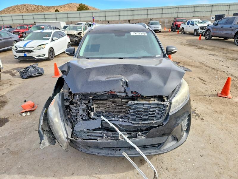 Photo 5 from auction – 2019 KIA SORENTO LX with VIN 5XYPG4A54KG475868