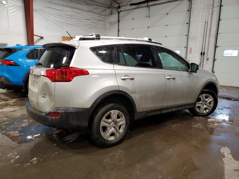 Photo 3 from auction – 2013 TOYOTA RAV4 LE with VIN JTMBFREV4D5004206