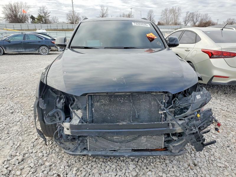 Photo 5 from auction – 2017 AUDI SQ5 PRESTI with VIN WA1VCAFP0HA050212