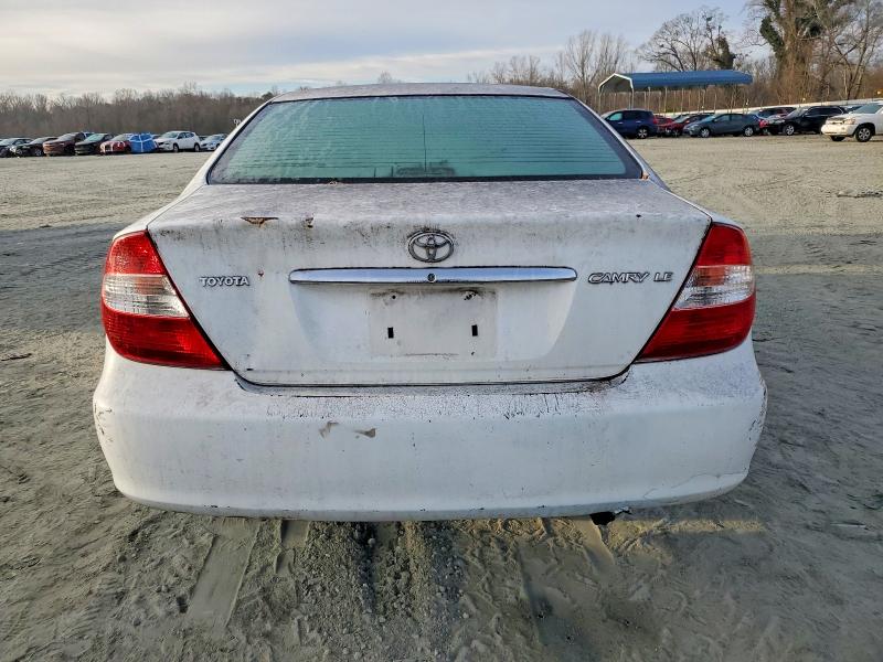 Photo 6 from auction – 2002 TOYOTA CAMRY with VIN 4T1BE32K92U020801
