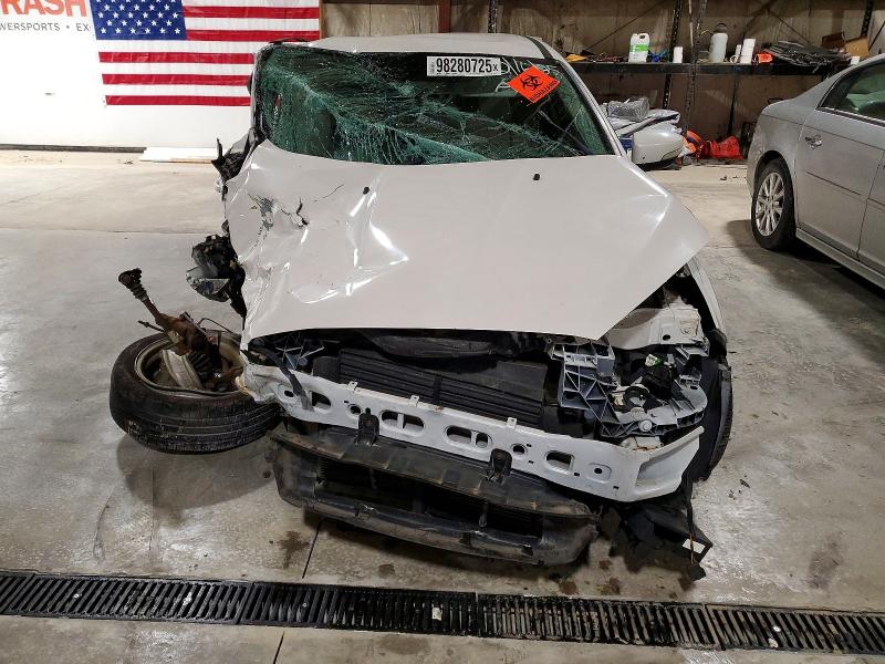 Photo 5 from auction – 2016 FORD FOCUS TITA with VIN 1FADP3N25GL222637