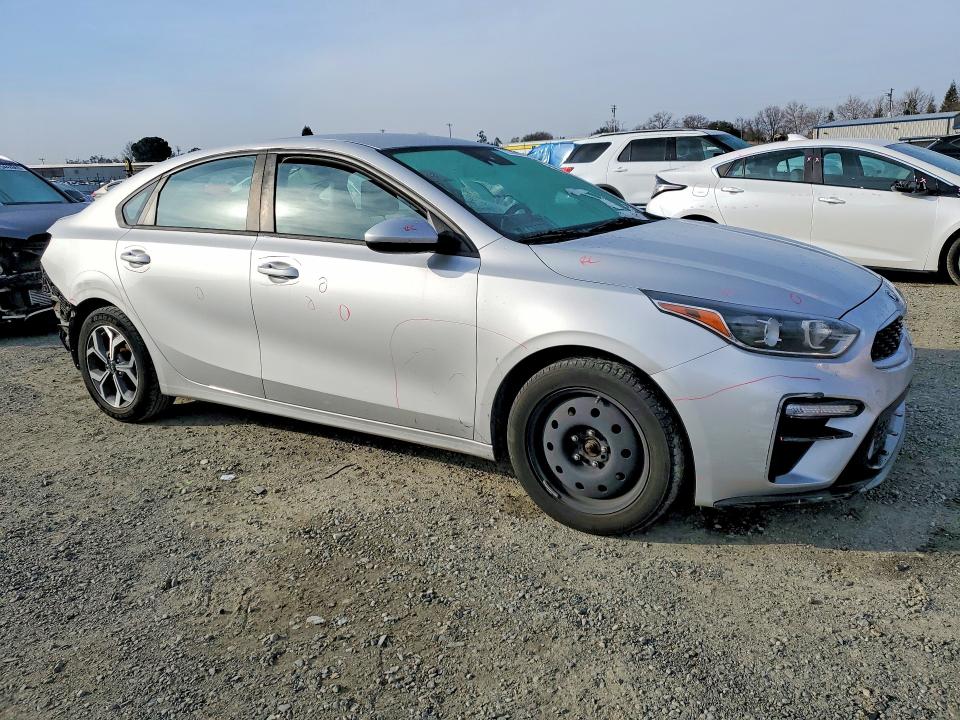 Photo 4 from auction – 2019 KIA FORTE with VIN 3KPF24AD7KE064074
