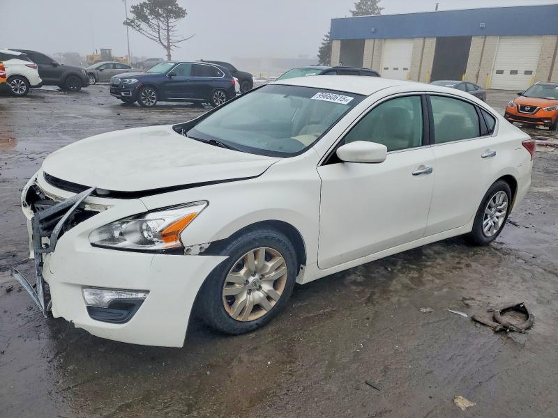 NISSAN ALTIMA 2.5 2013 with VIN 1N4AL3AP1DC102796 - Photo from auction