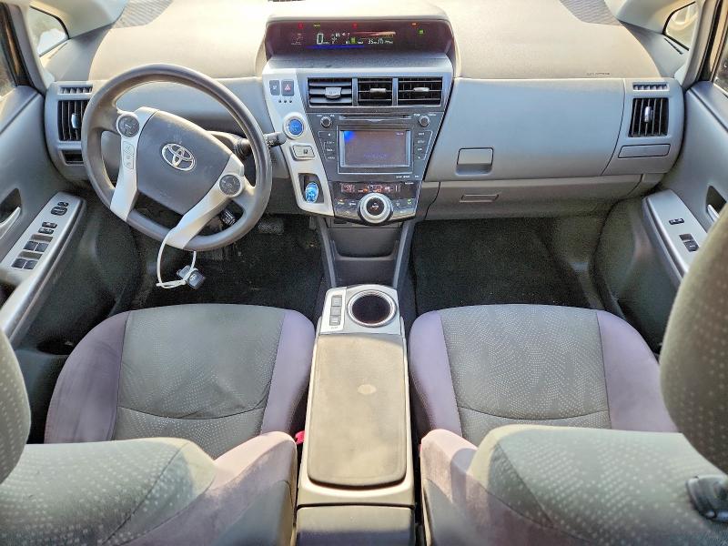 Photo 8 from auction – 2013 TOYOTA PRIUS V with VIN JTDZN3EU3D3194288
