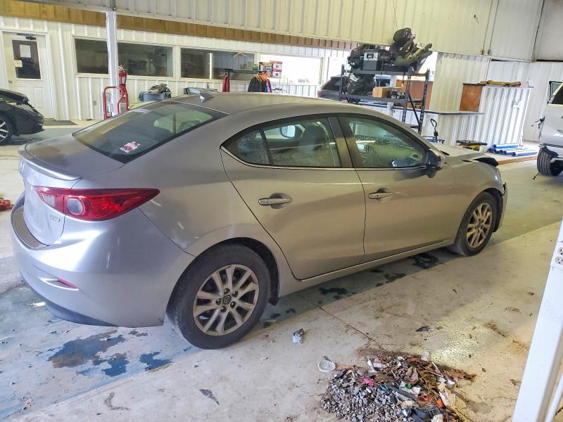 Photo 3 from auction – 2014 MAZDA 3 GRAND TO with VIN JM1BM1W72E1108564