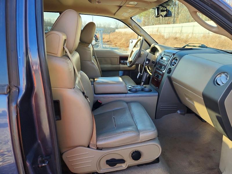 Photo 10 from auction – 2006 FORD F150 with VIN 1FTPX12516NA40852