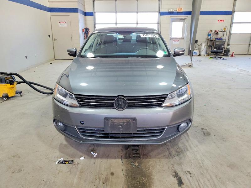 Photo 5 from auction – 2012 VOLKSWAGEN JETTA SEL with VIN 3VWLP7AJ8CM325096