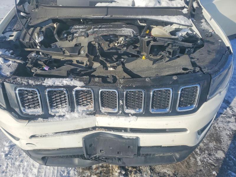 Photo 11 from auction – 2019 JEEP COMPASS with VIN 3C4NJDBB7KT661054