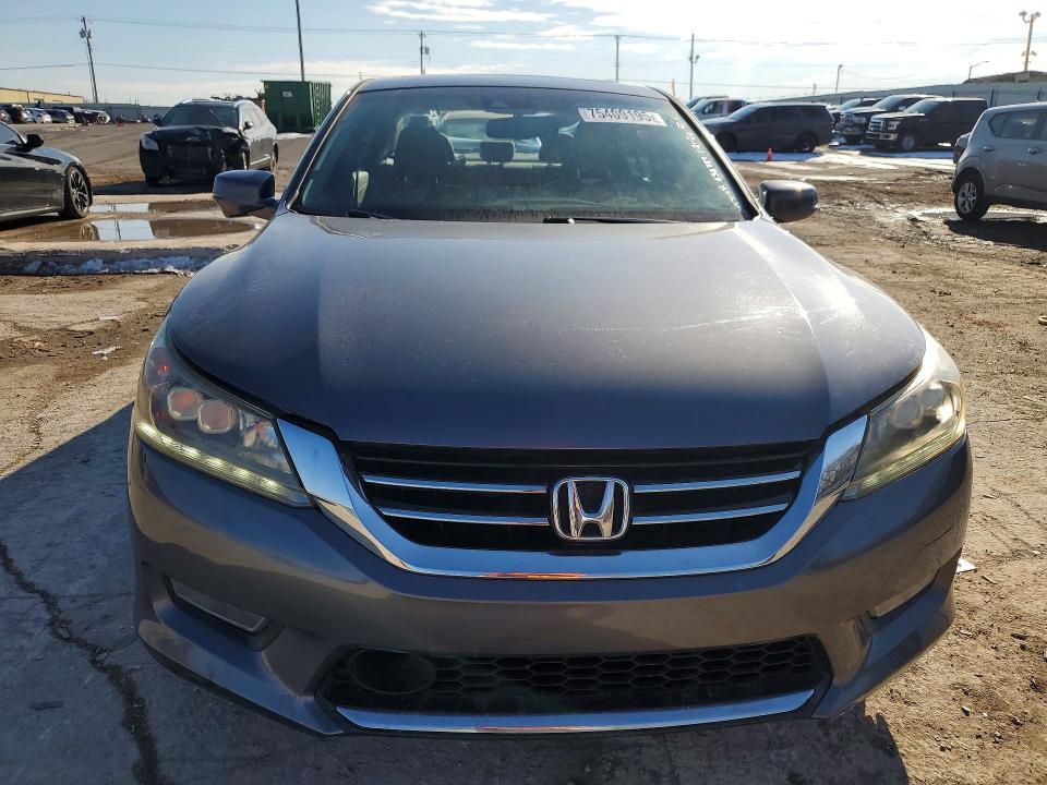 Photo 5 from auction – 2013 HONDA ACCORD with VIN 1HGCR3F96DA044967