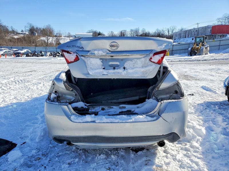 Photo 6 from auction – 2017 NISSAN ALTIMA 2.5 with VIN 1N4AL3AP8HC287080