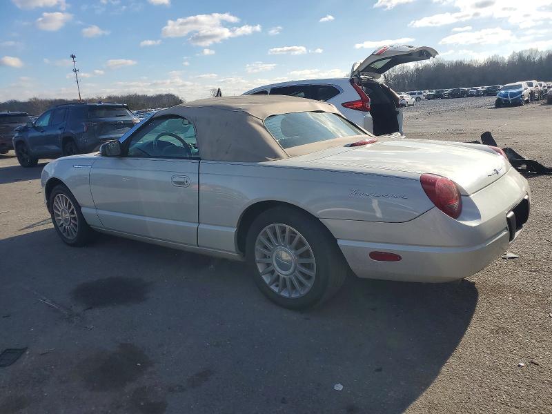 Photo 2 from auction – 2005 FORD THUNDERBIRD with VIN 1FAHP69A95Y108371