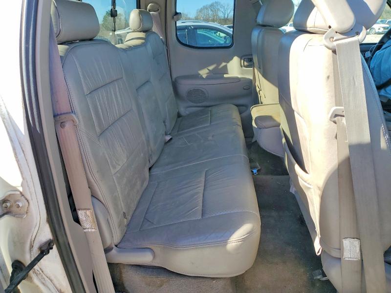 Photo 10 from auction – 2003 TOYOTA TUNDRA ACC with VIN 5TBBT44173S351718
