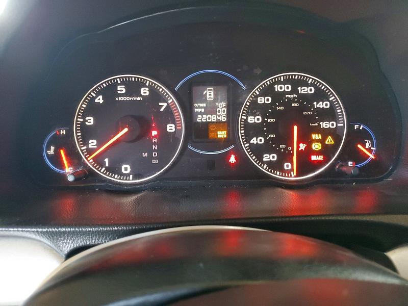 Photo 9 from auction – 2005 ACURA TSX with VIN JH4CL96825C034967