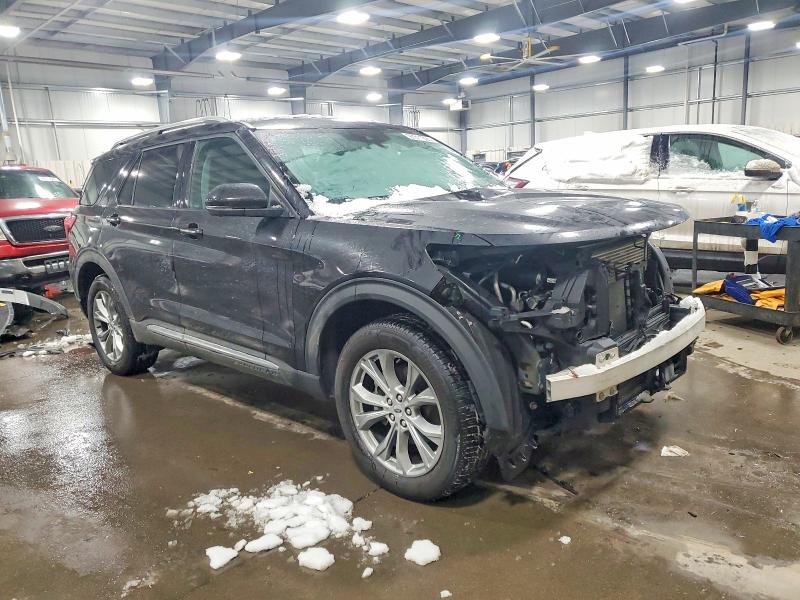 Photo 4 from auction – 2022 FORD EXPLORER L with VIN 1FMSK8FH4NGA94828