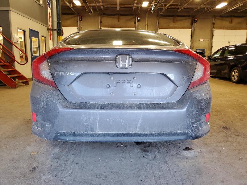 Photo 6 from auction – 2017 HONDA CIVIC LX with VIN 2HGFC2F68HH510775