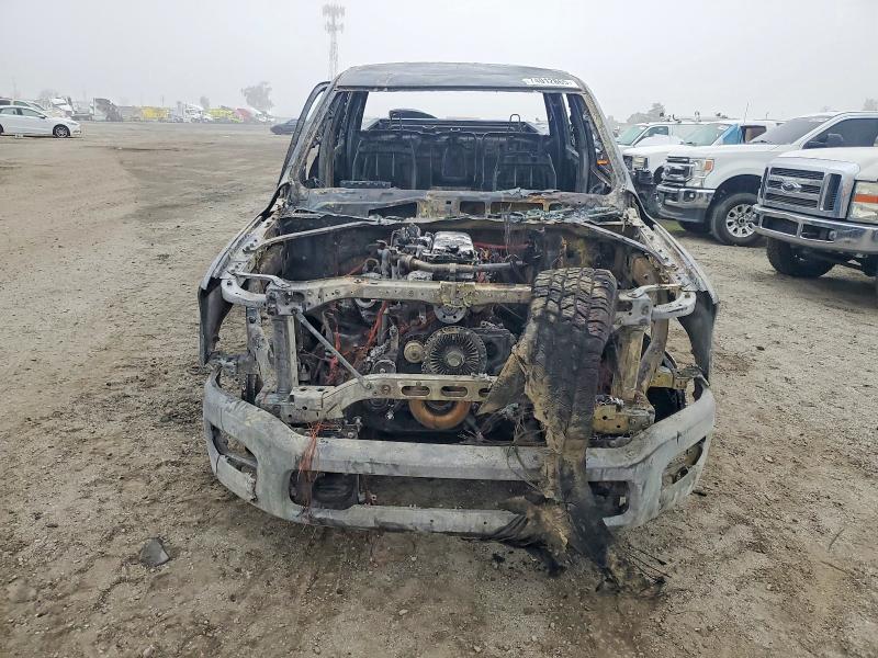 Foto 5 de la subasta – 2022 RAM 2500 con VIN 3C6UR5DL8NG384676