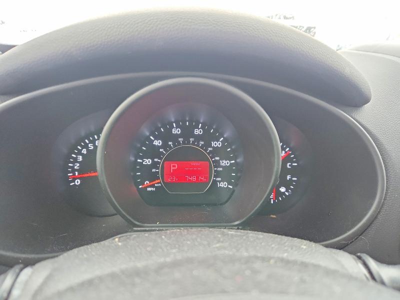 Снимка 9 от търг – 2015 KIA SOUL + с VIN KNDJP3A59F7188948