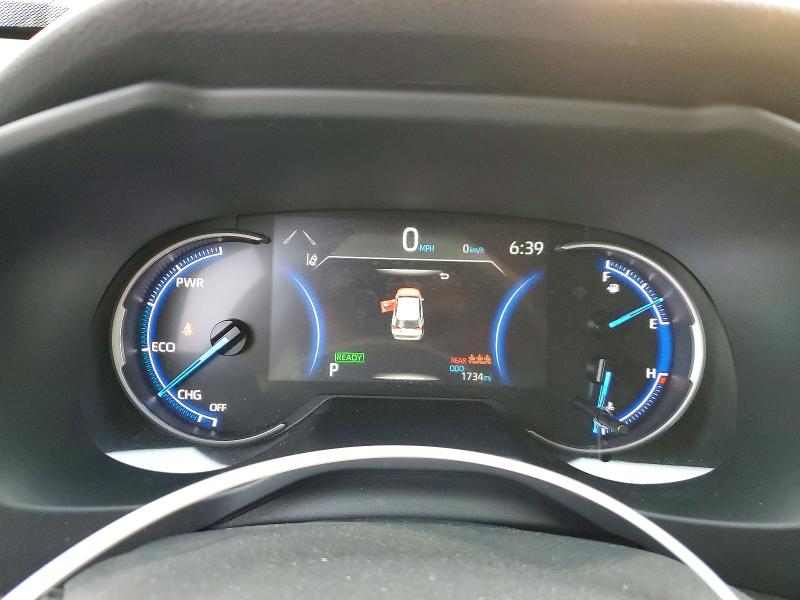 Photo 9 from auction – 2025 TOYOTA RAV4 XLE with VIN JTMRWRFV8SJ077371