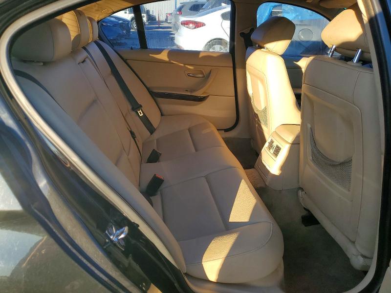 Photo 10 from auction – 2006 BMW 325 I with VIN WBAVB13526PT14422