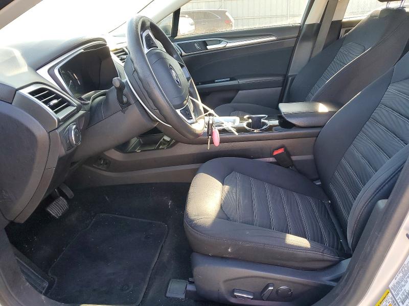 Photo 7 from auction – 2016 FORD FUSION SE with VIN 3FA6P0H75GR221259