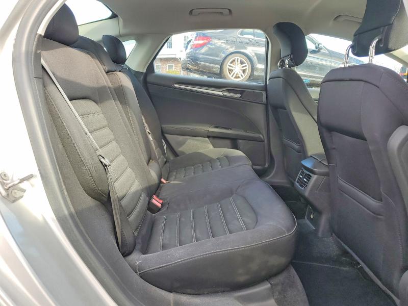 Photo 10 from auction – 2014 FORD FUSION SE with VIN 3FA6P0HD6ER153685