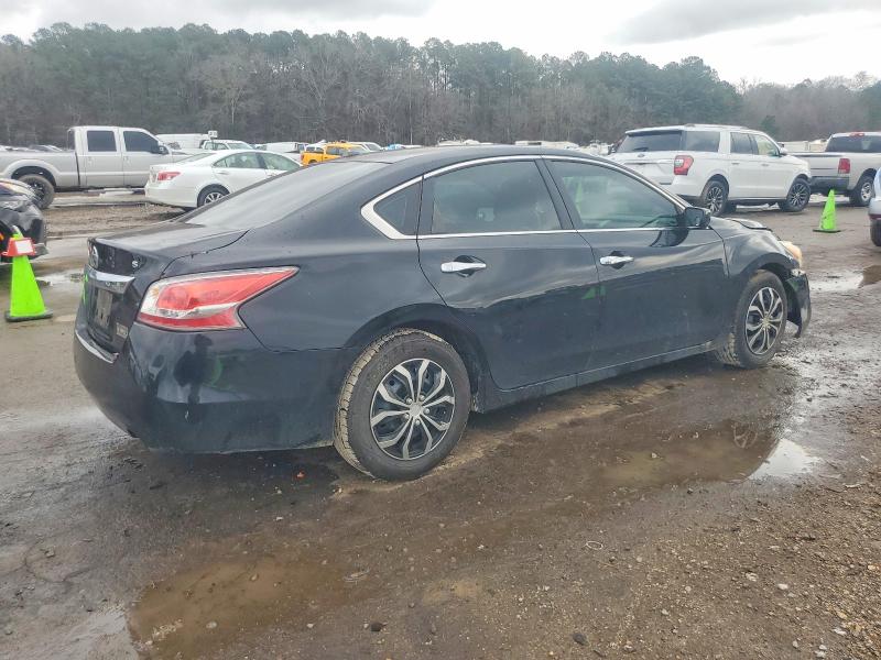 Photo 3 from auction – 2015 NISSAN ALTIMA 2.5 with VIN 1N4AL3AP9FC268826