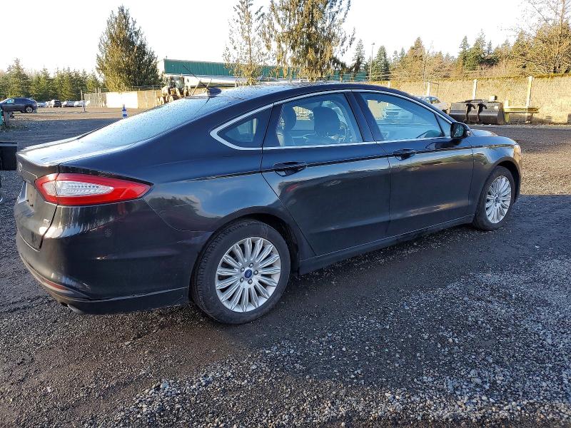 Photo 3 from auction – 2013 FORD FUSION SE with VIN 3FA6P0PU5DR282467