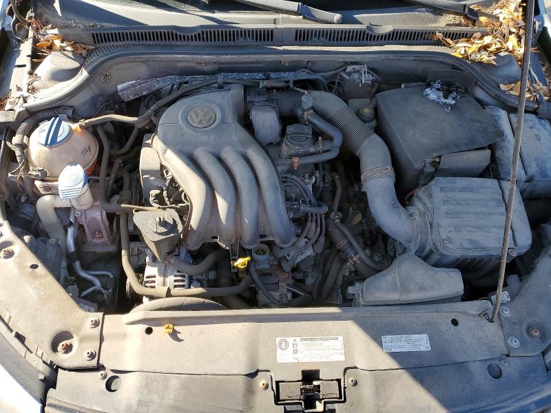Photo 11 from auction – 2014 VOLKSWAGEN JETTA with VIN 3VW2K7AJ1EM293167