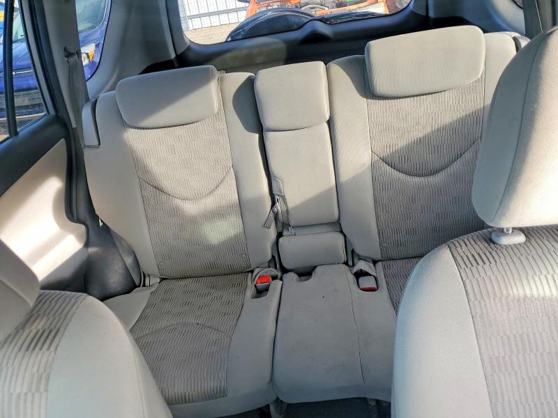 Photo 10 from auction – 2011 TOYOTA RAV4 with VIN 2T3BF4DV6BW090600
