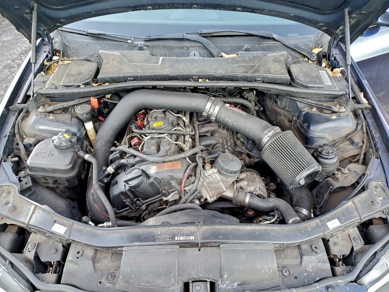Photo 11 from auction – 2011 BMW 335 XI with VIN WBAPL5C54BA920220